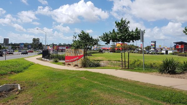 Singles in Capalaba: view of the city