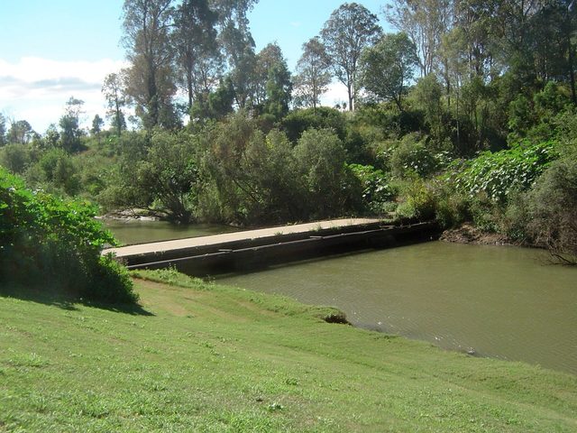 Singles in Jimboomba: view of the city