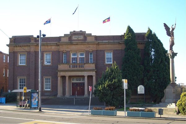 Singles in Marrickville: view of the city
