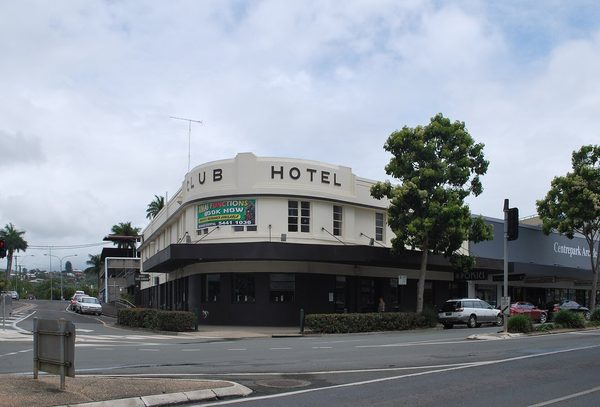 Singles in Nambour: view of the city
