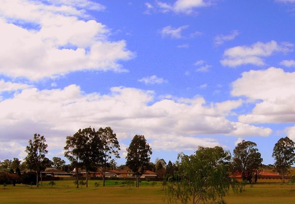 Singles in South Penrith: view of the city